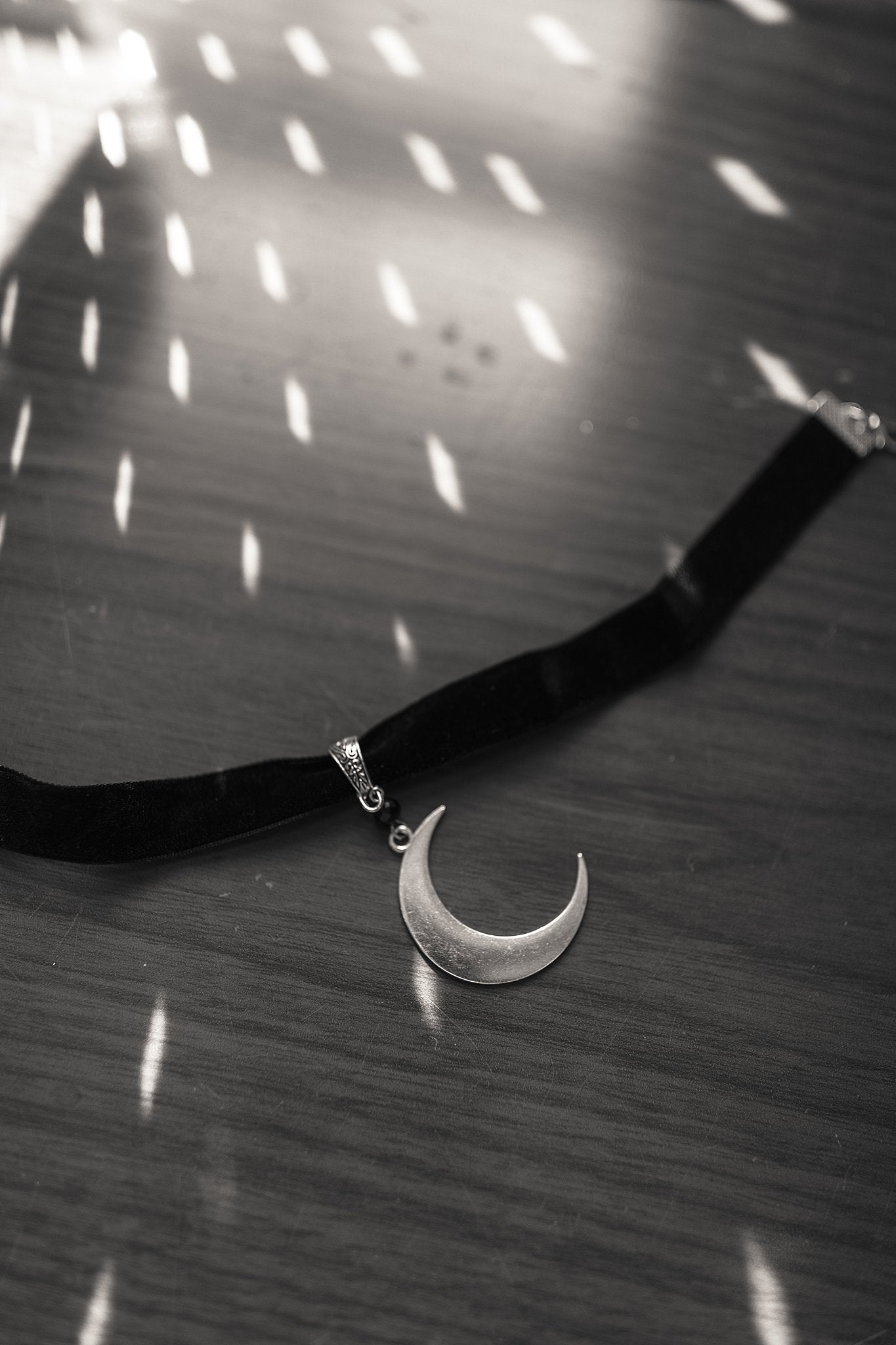 Moon Choker