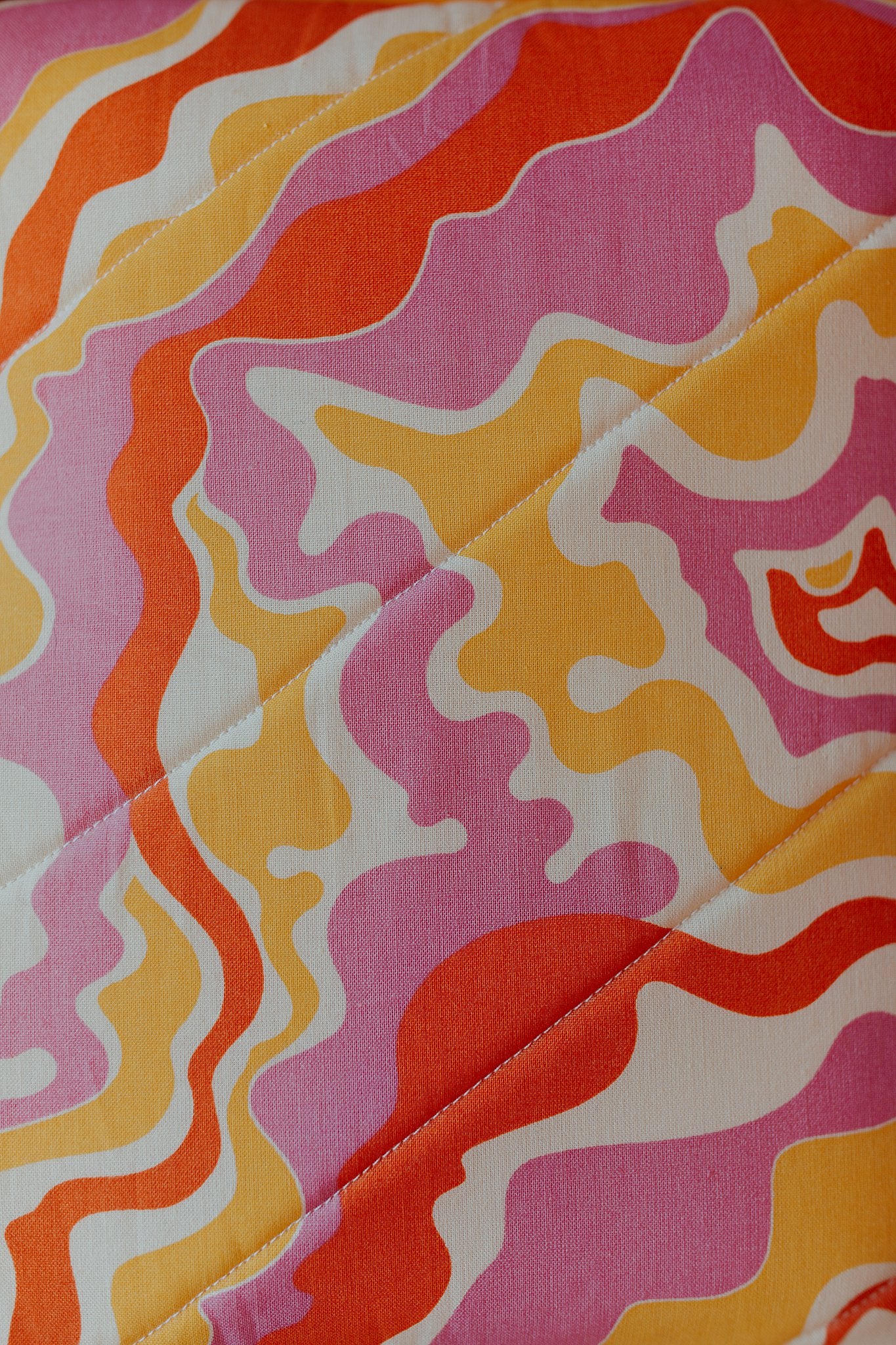 Swirl Bow Book Sleeve