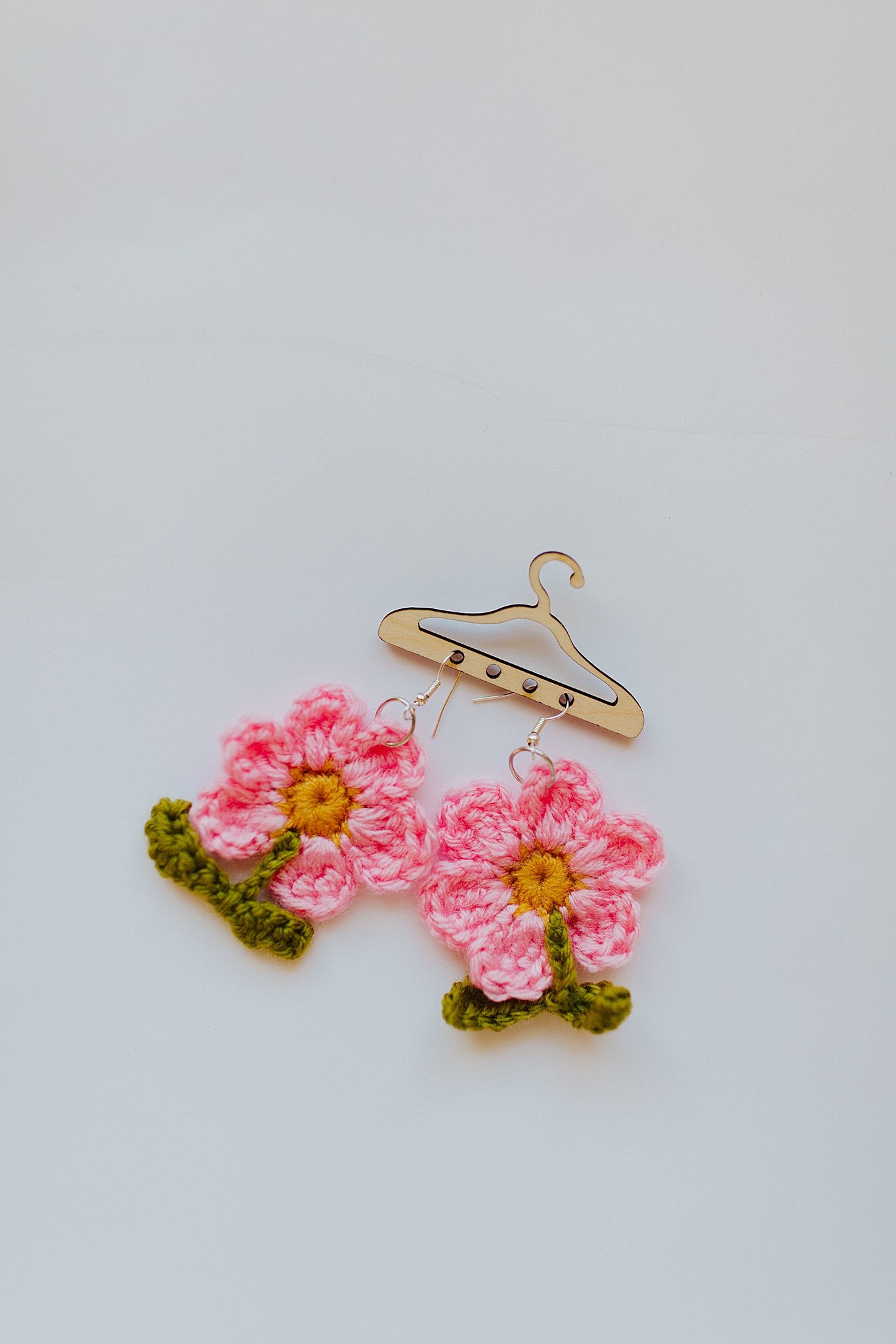 Eco-Friendly Earring Holder