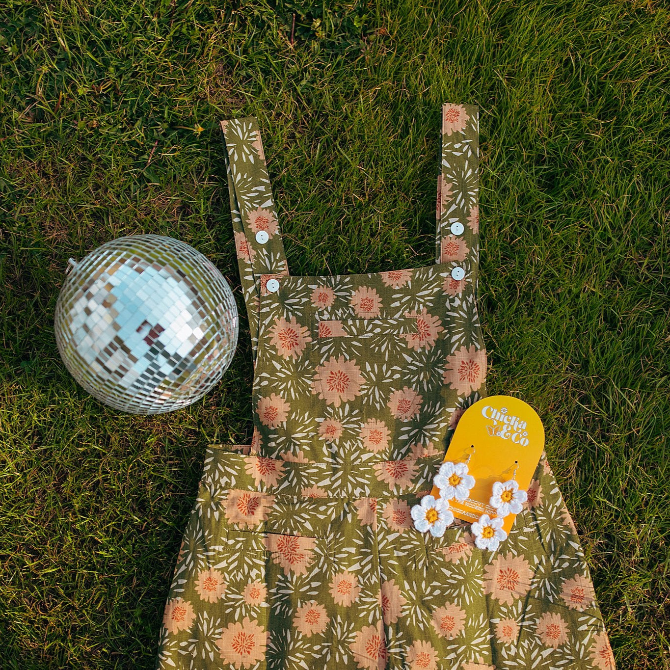 Vintage Flower Blossom Shortalls S-XL