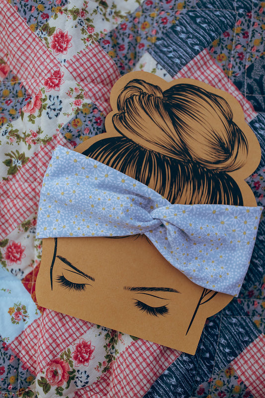 Daisy Twist Headband