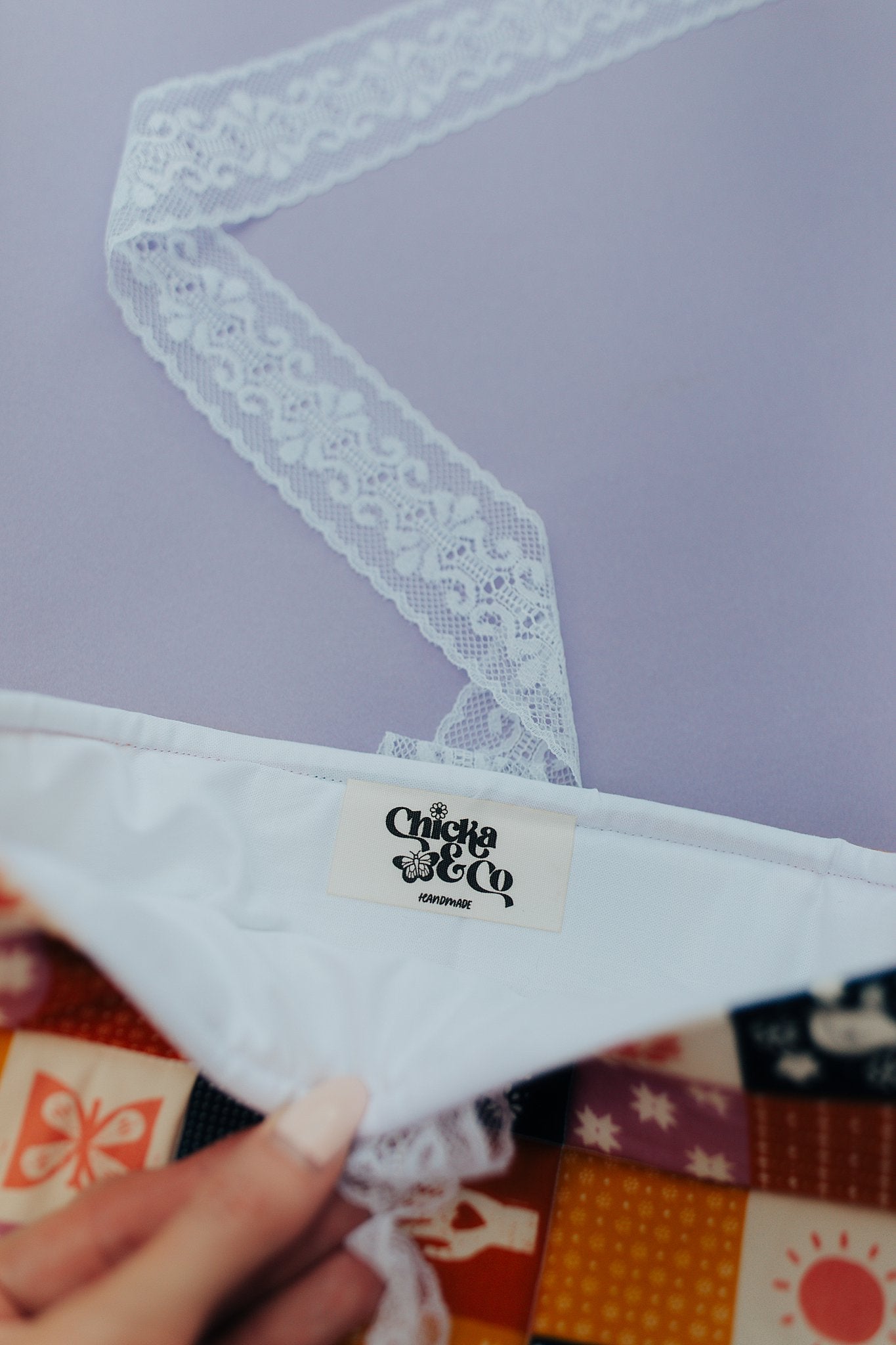Quilt Bow Book Sleeve