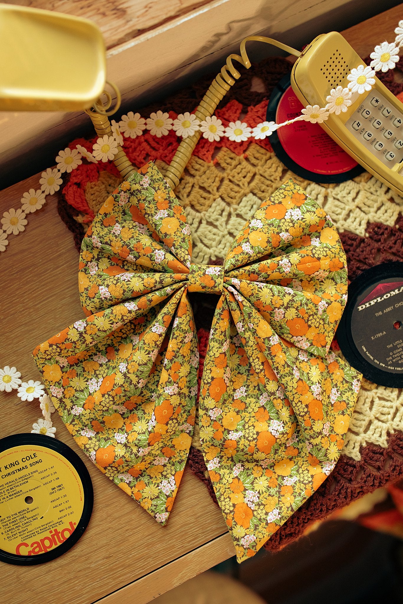 Chicka Bow XL Retro Floral