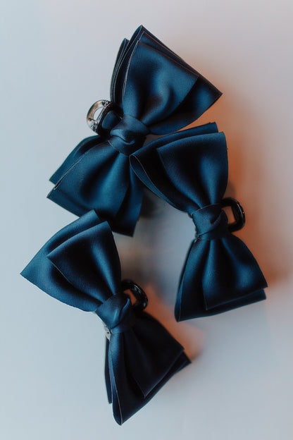 Bow Claw Clip Navy