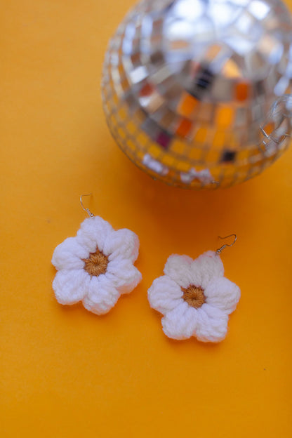 Flower Power Dangles White