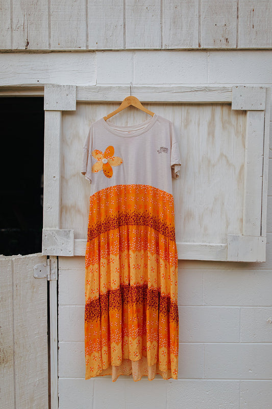 Use Your Voice Flower Tee Maxi XL