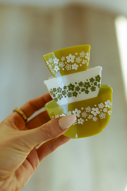 Retro Bowls Hair Claw