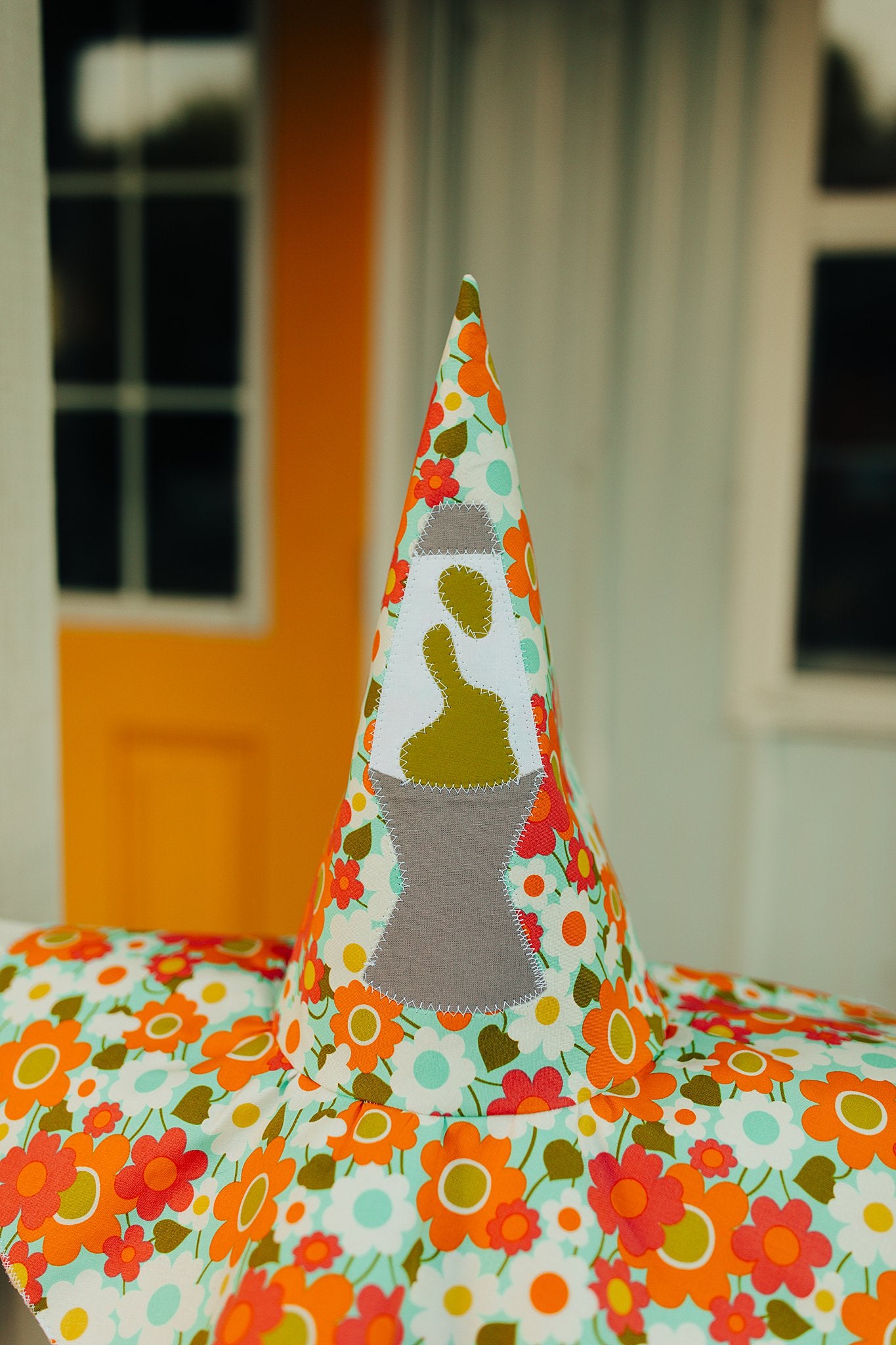 Witch Hat Lava Lamp