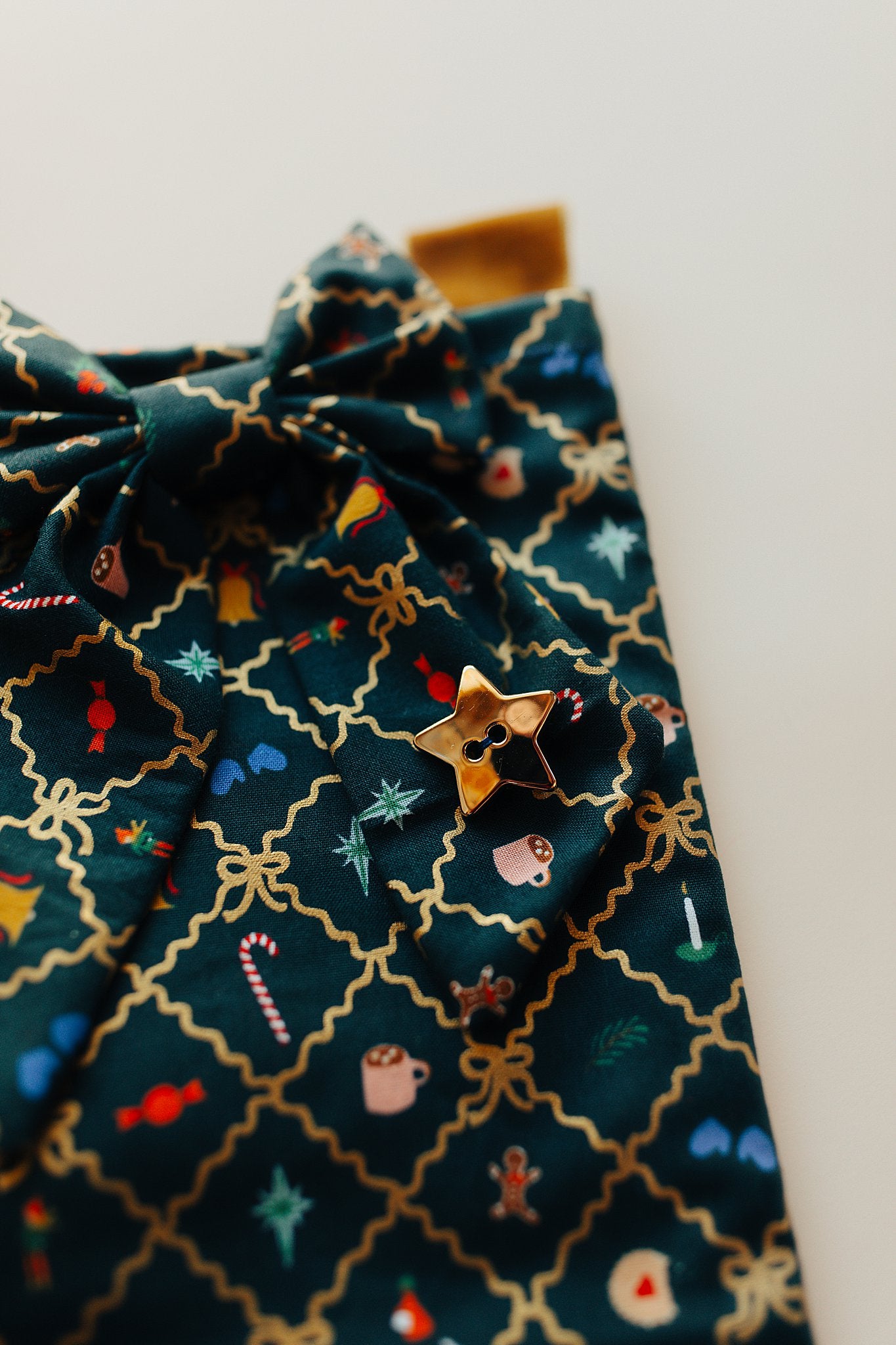 Chicka Stocking Christmas Icons