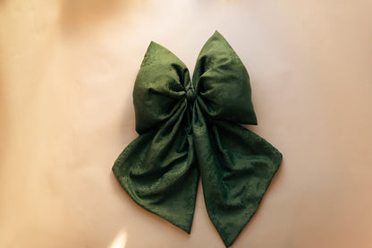 Big Bow Decor Silk Green
