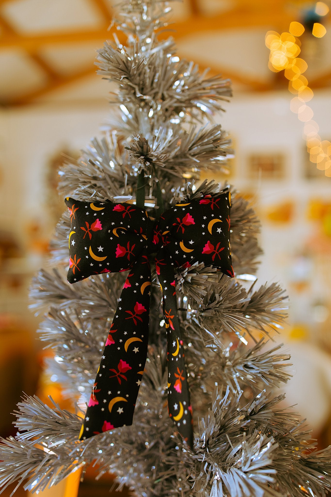 Puff Bow Ornament Moon