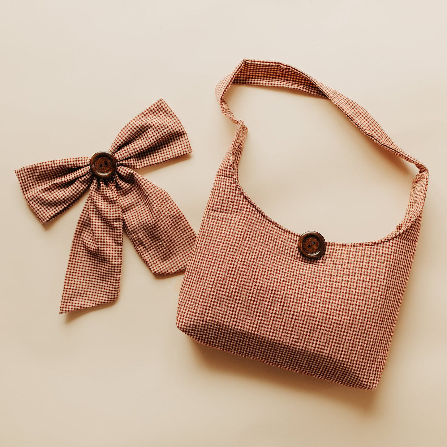Chicka Magnet Bow Bag | Flannel