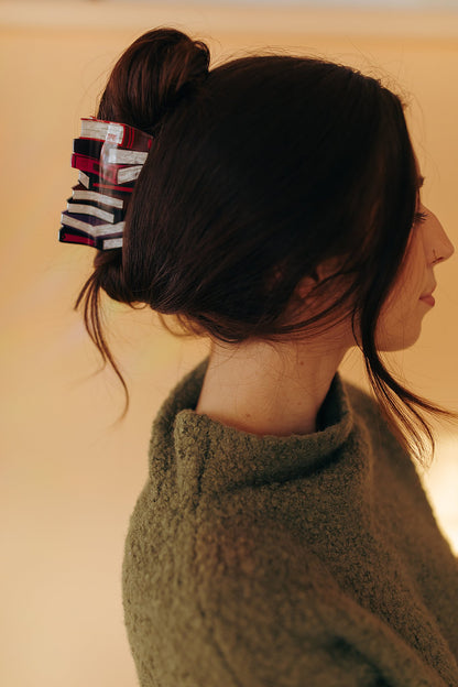 Bookish Hair Clip Moody