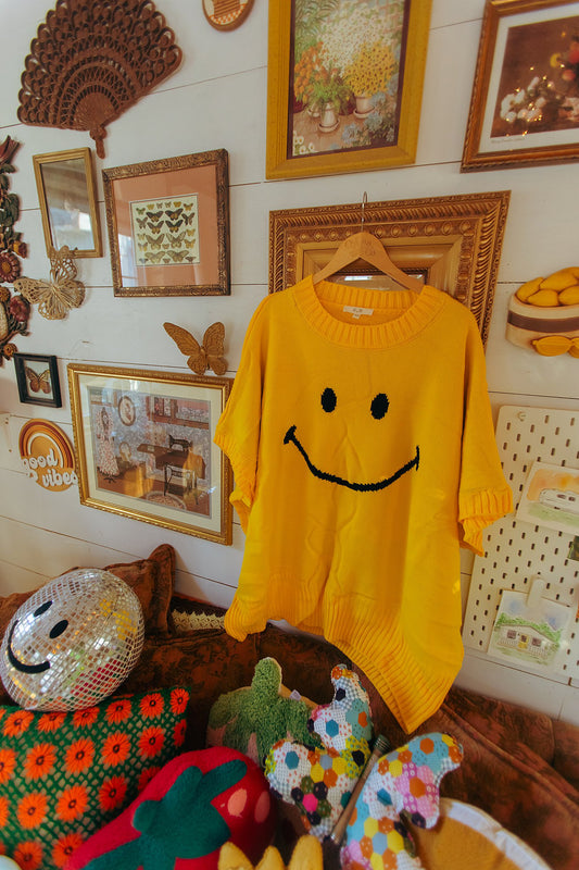 Short Sleeve Smile Oversized Knit Top