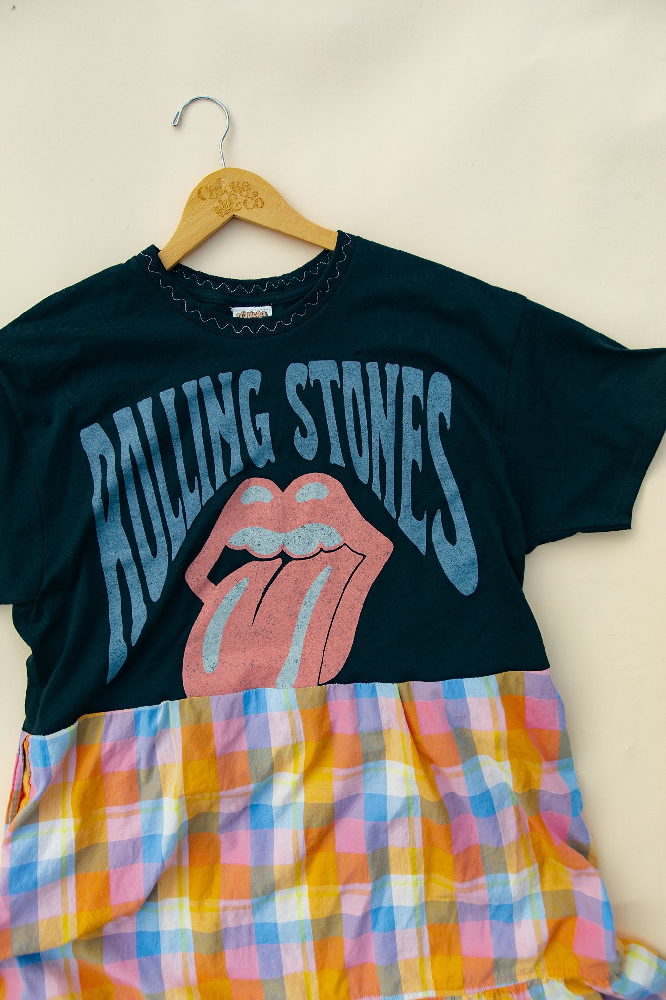Rolling Stone Dress Large