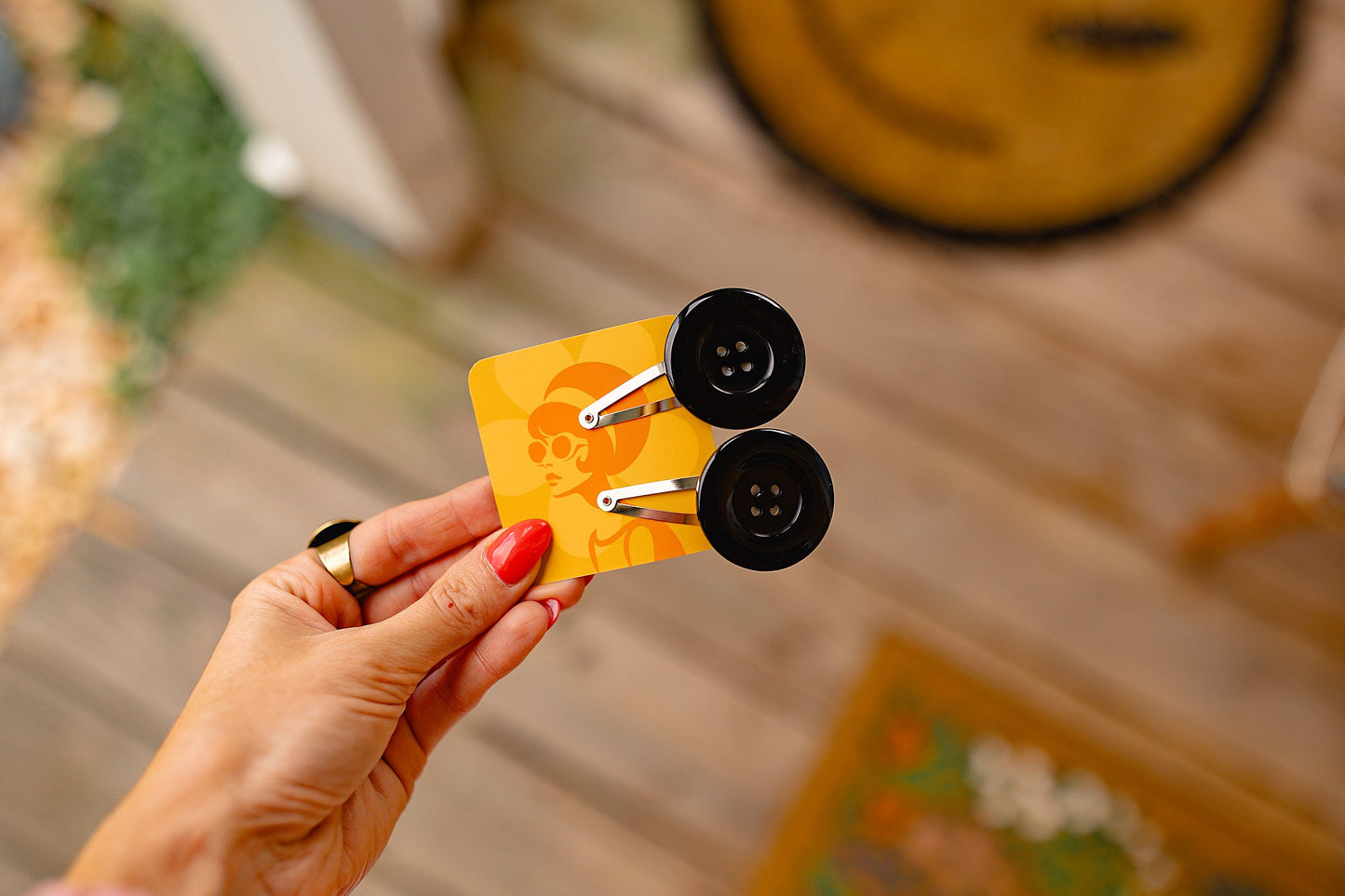 Button Hairclip Set