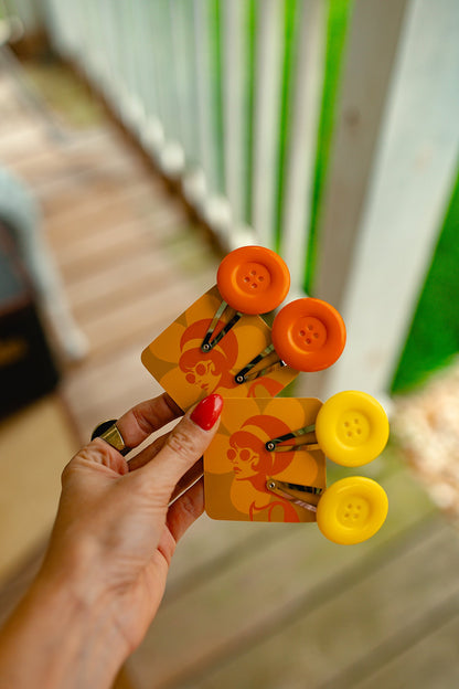 Button Hairclip Set