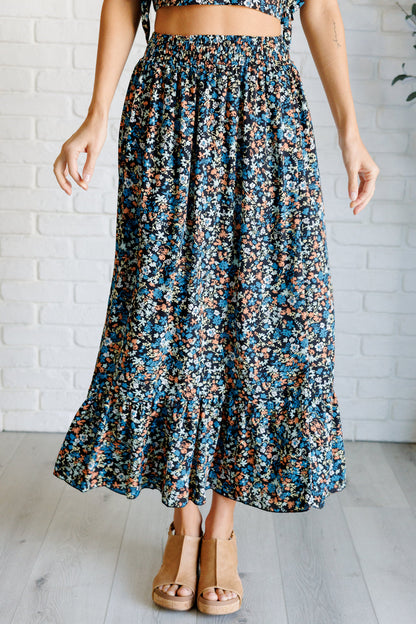 Flutter of Florals V-Neck Crop and Skirt Set S-PLUS