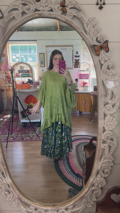 Granny's Ruffle Tunic Matcha