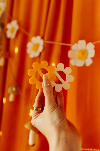 Chicka Cuff Daisy Yellow